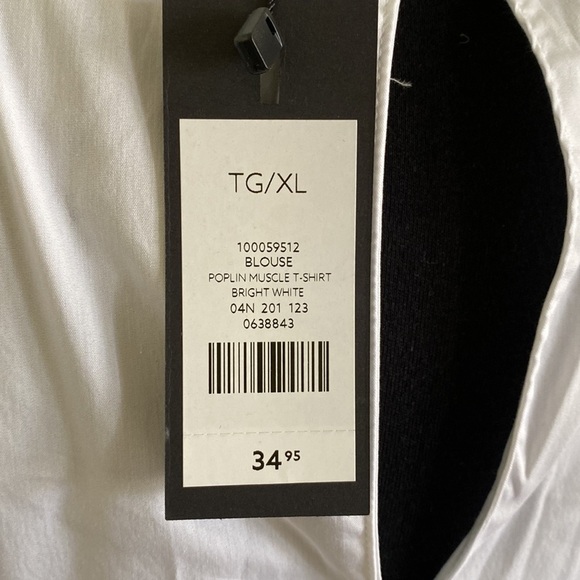 NWT Dynamite Poplin Blouse with Cap Sleeve - Picture 4 of 4